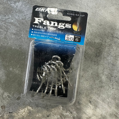 Fangs Treble (Clearance)