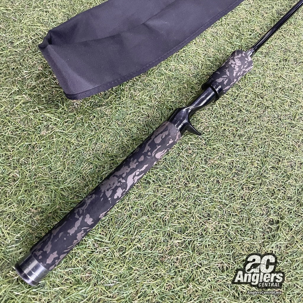 Game Type S B62VS 8-20lb (USED, 9/10) with rod bag/sleeve