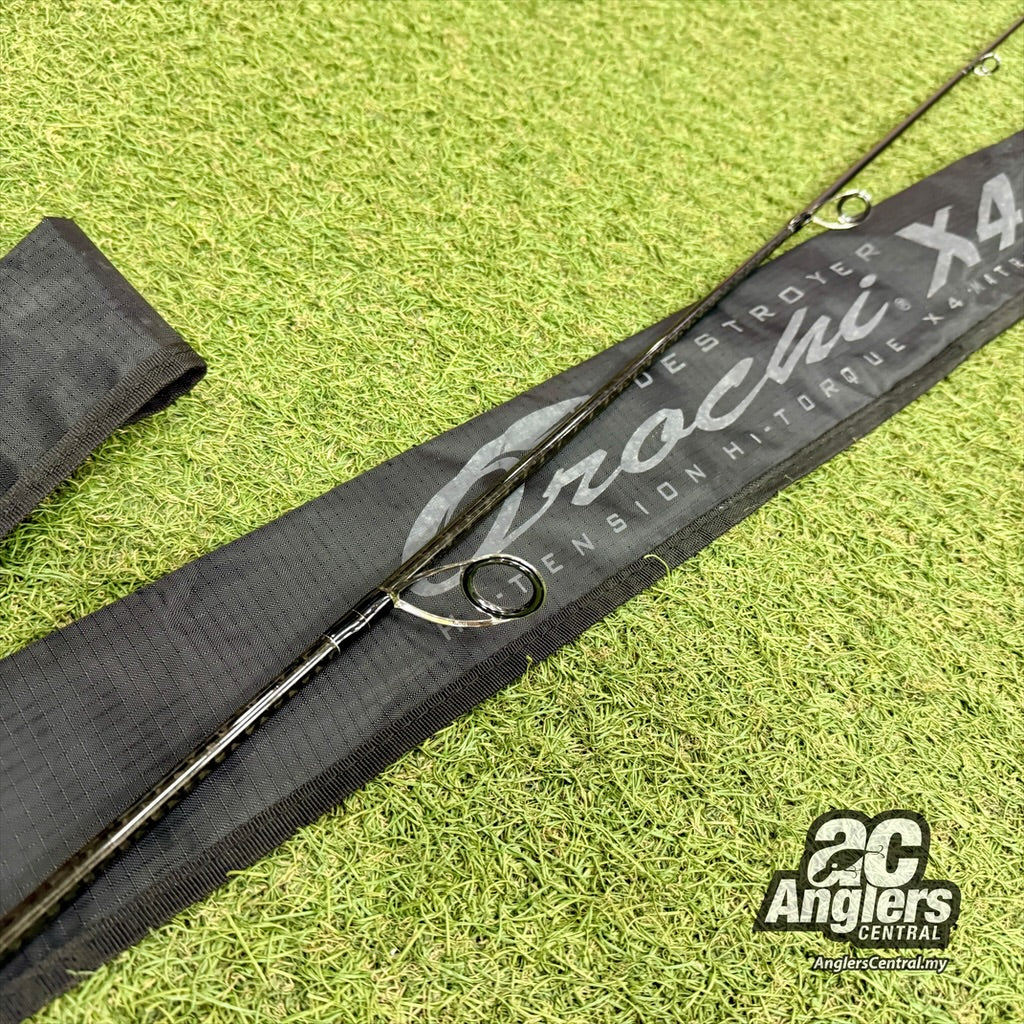 Destroyer Orochi X4 F3-610X4S 4-12lb - Aaron Martens Ltd (UNUSED) with rod bag/sleeve