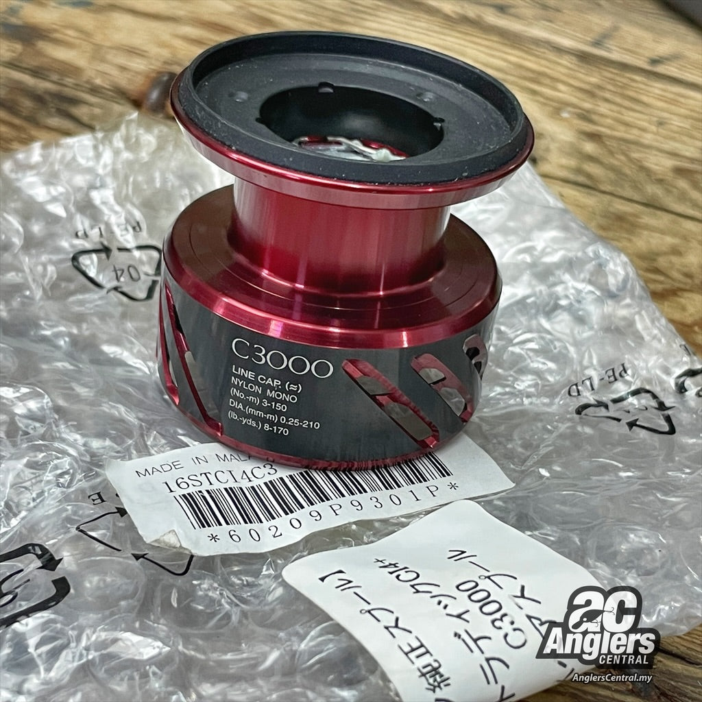 2016 Stradic CI4+ C3000 Spool (USED, like new)