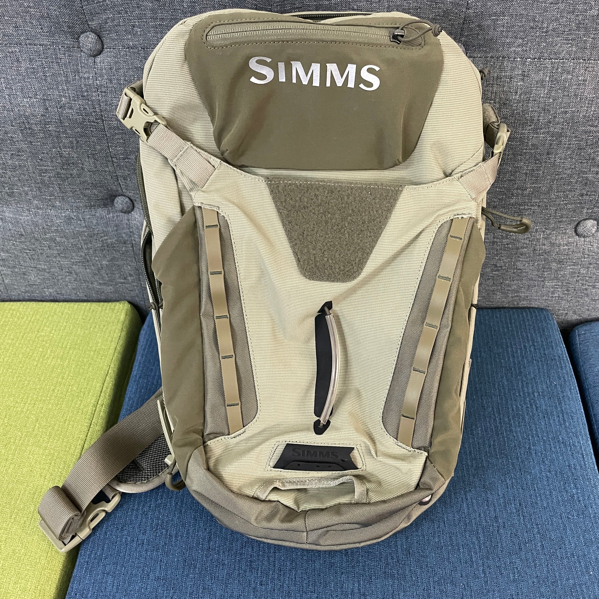 Simms Freestone Ambidextrous Tactical Fishing Sling Pack, Water